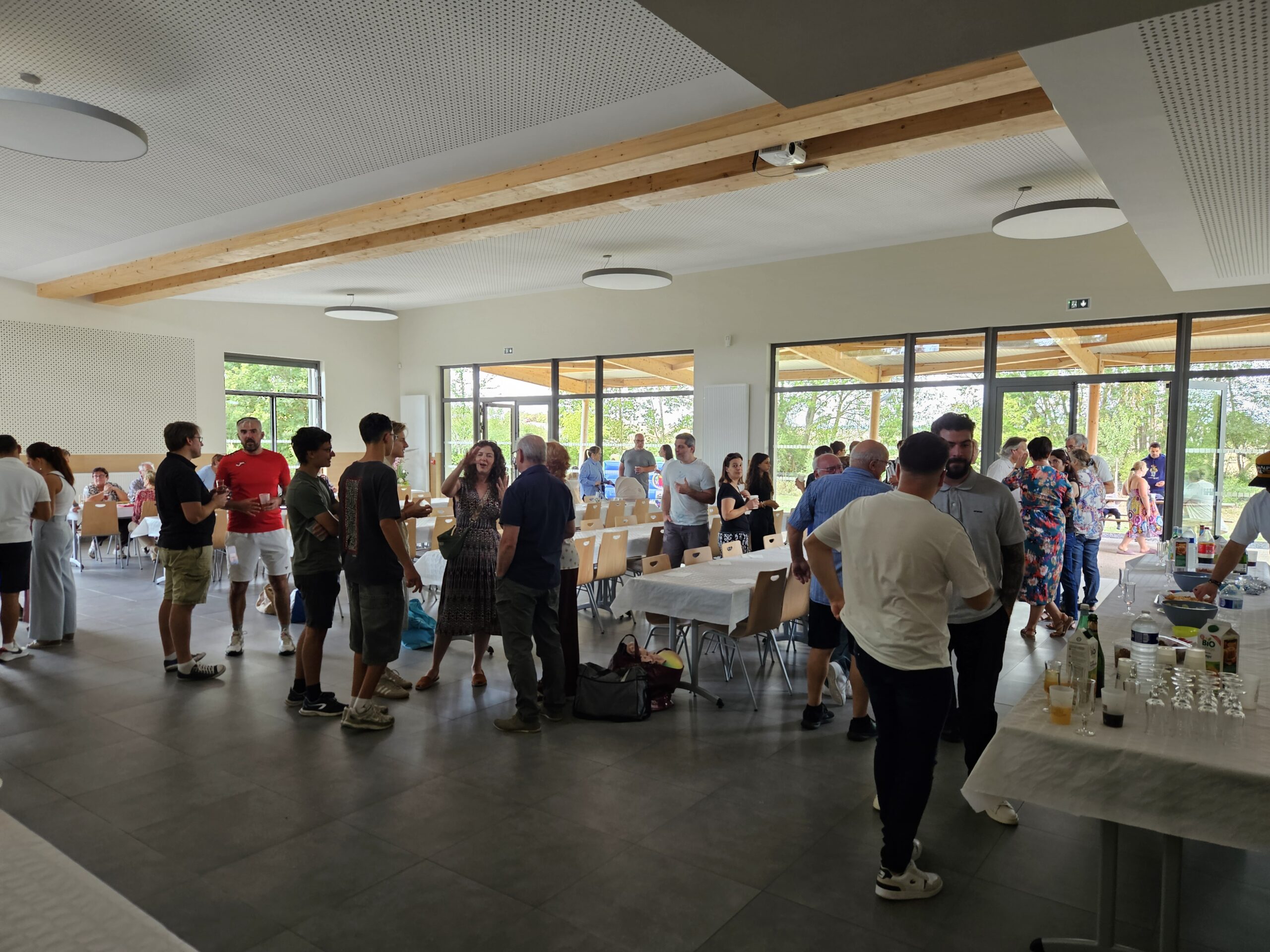 Lire la suite à propos de l’article Le barbecue communal réunit petits et grands !